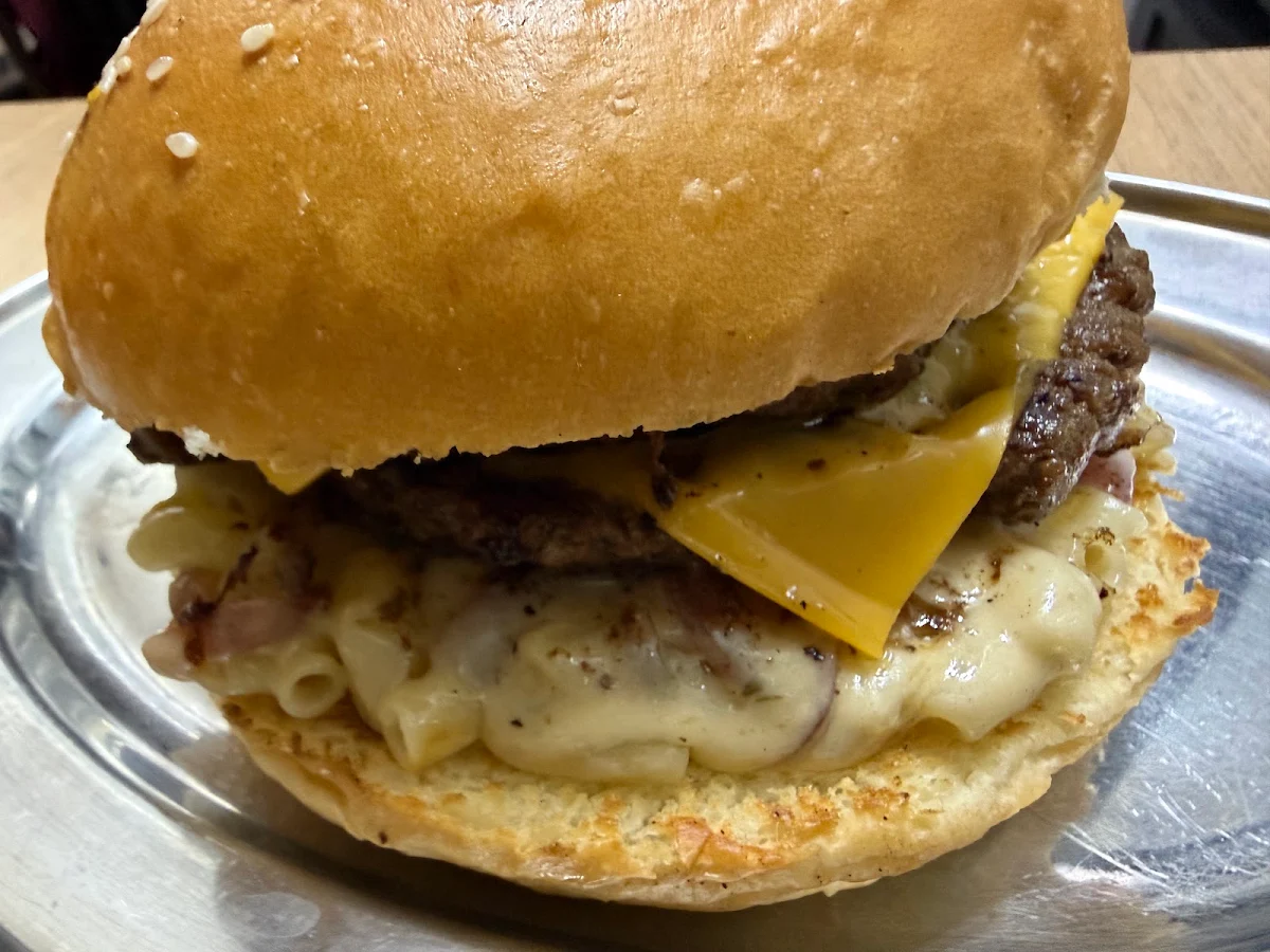 Food & drink, Goldburger Express (Halal)