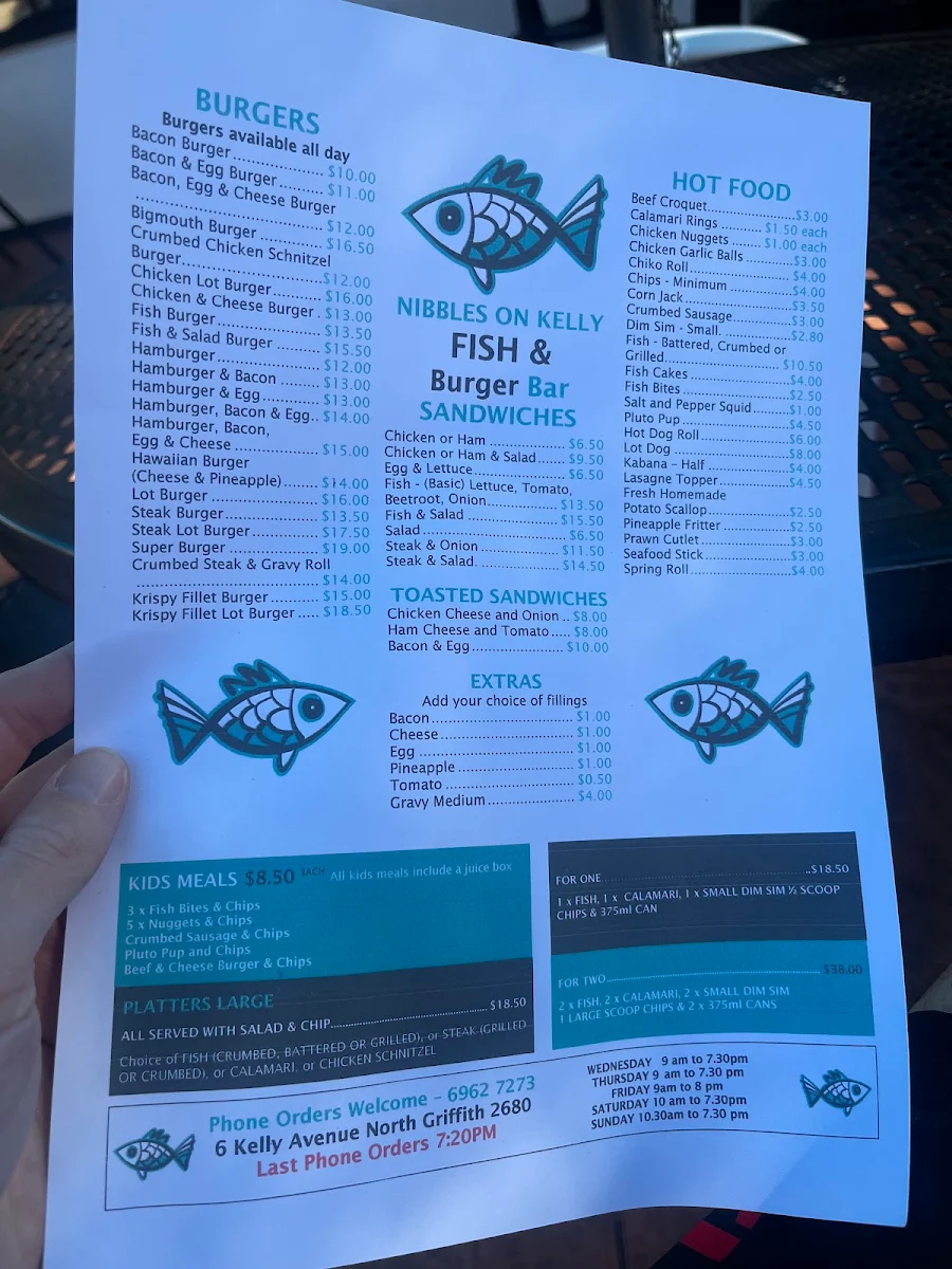 Menu, Nibbles On Kelly