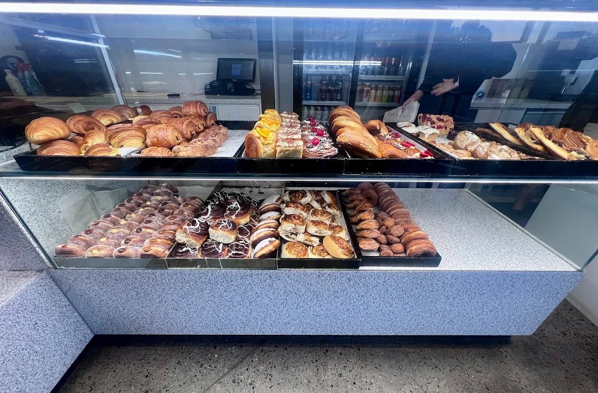 Vibe, Grain Bakery