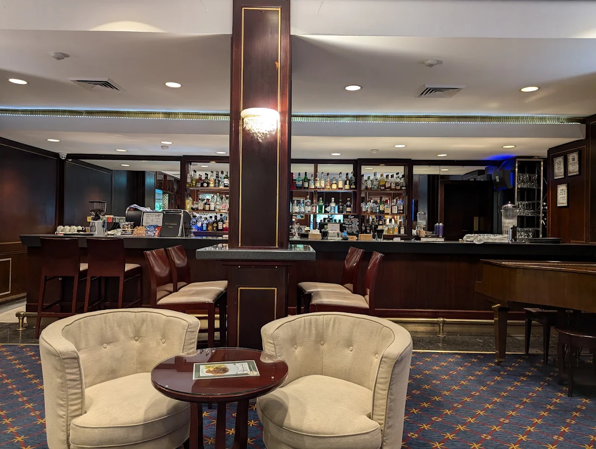 Vibe, The Walnut Restaurant & Lounge Bar