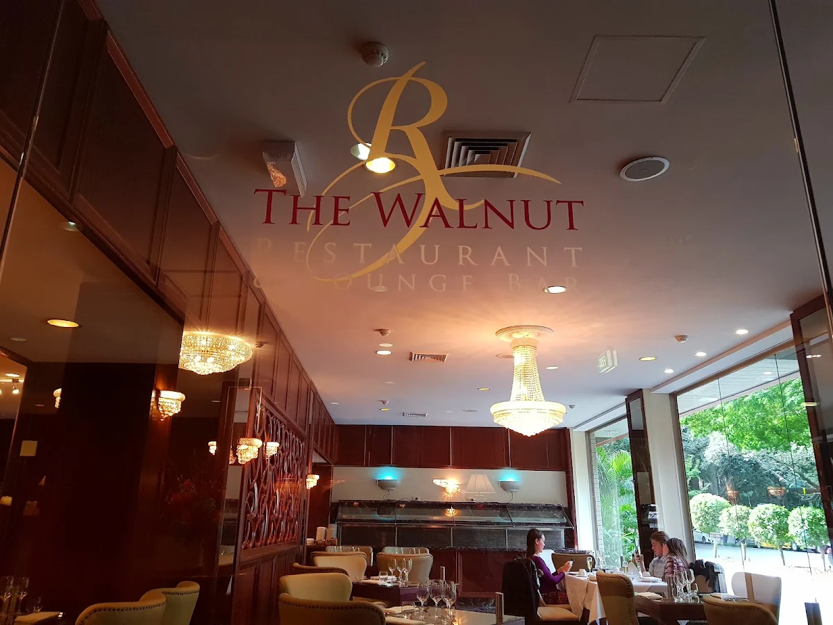 Vibe, The Walnut Restaurant & Lounge Bar