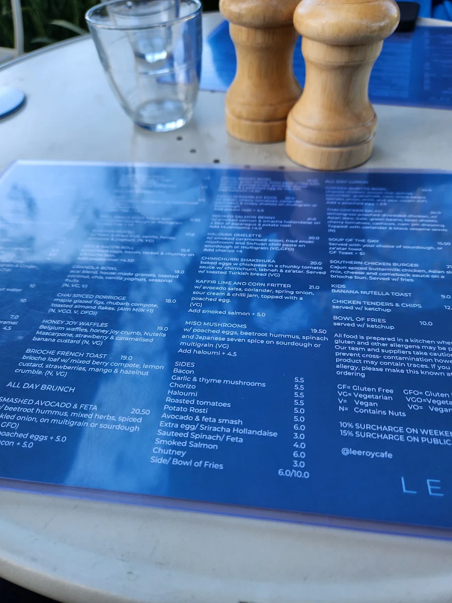 Menu, Leeroy