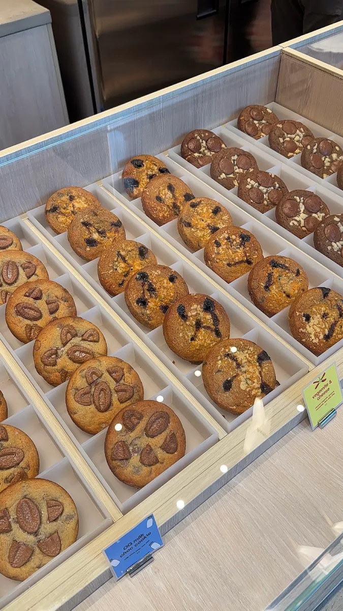 Food & drink, BakeStand Cookies - Hyde Melbourne Place