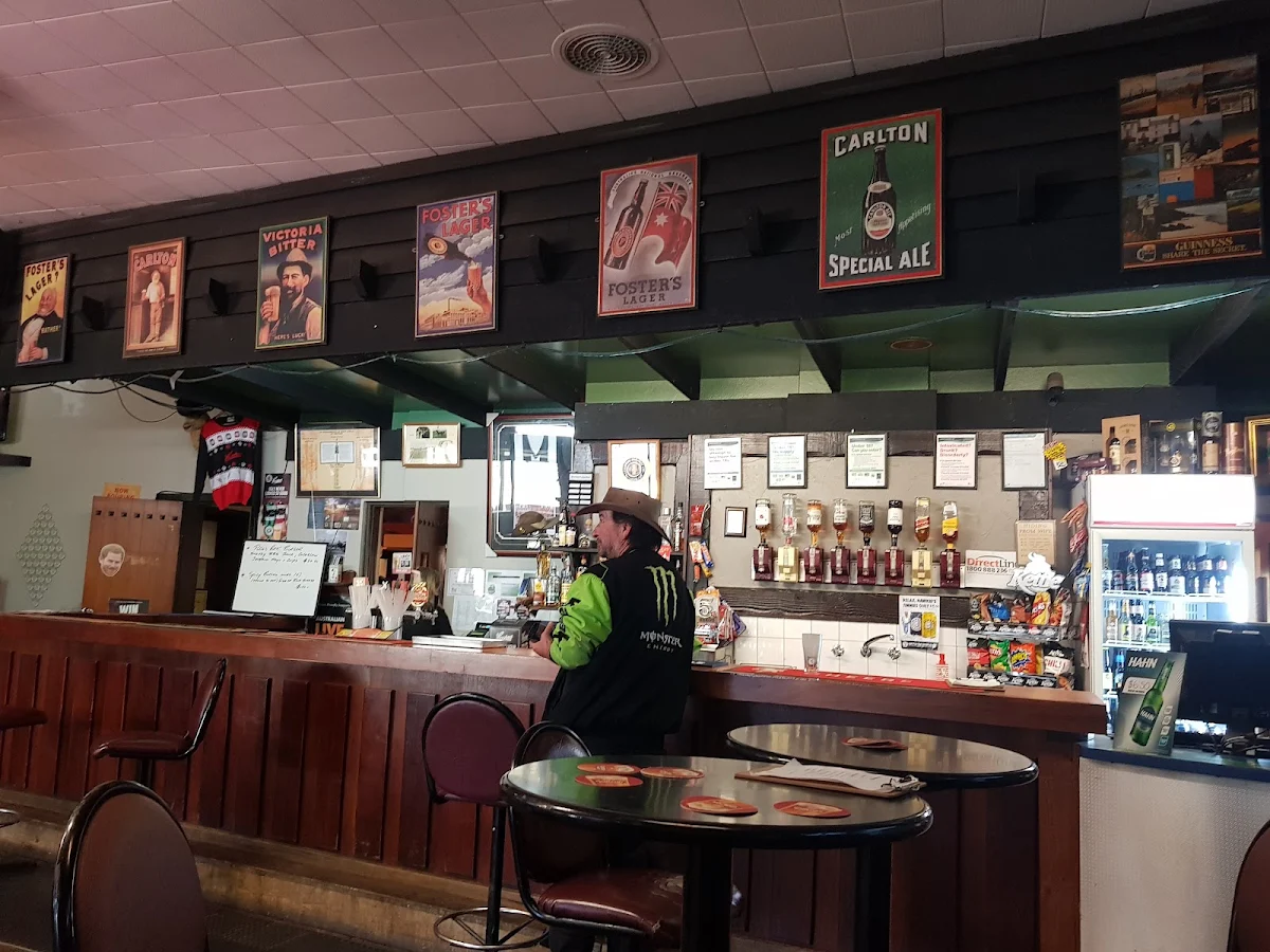 Vibe, Mount Dandenong Hotel