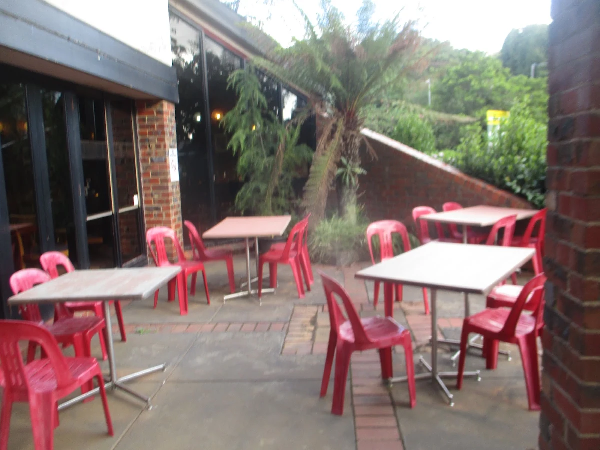 Vibe, Mount Dandenong Hotel