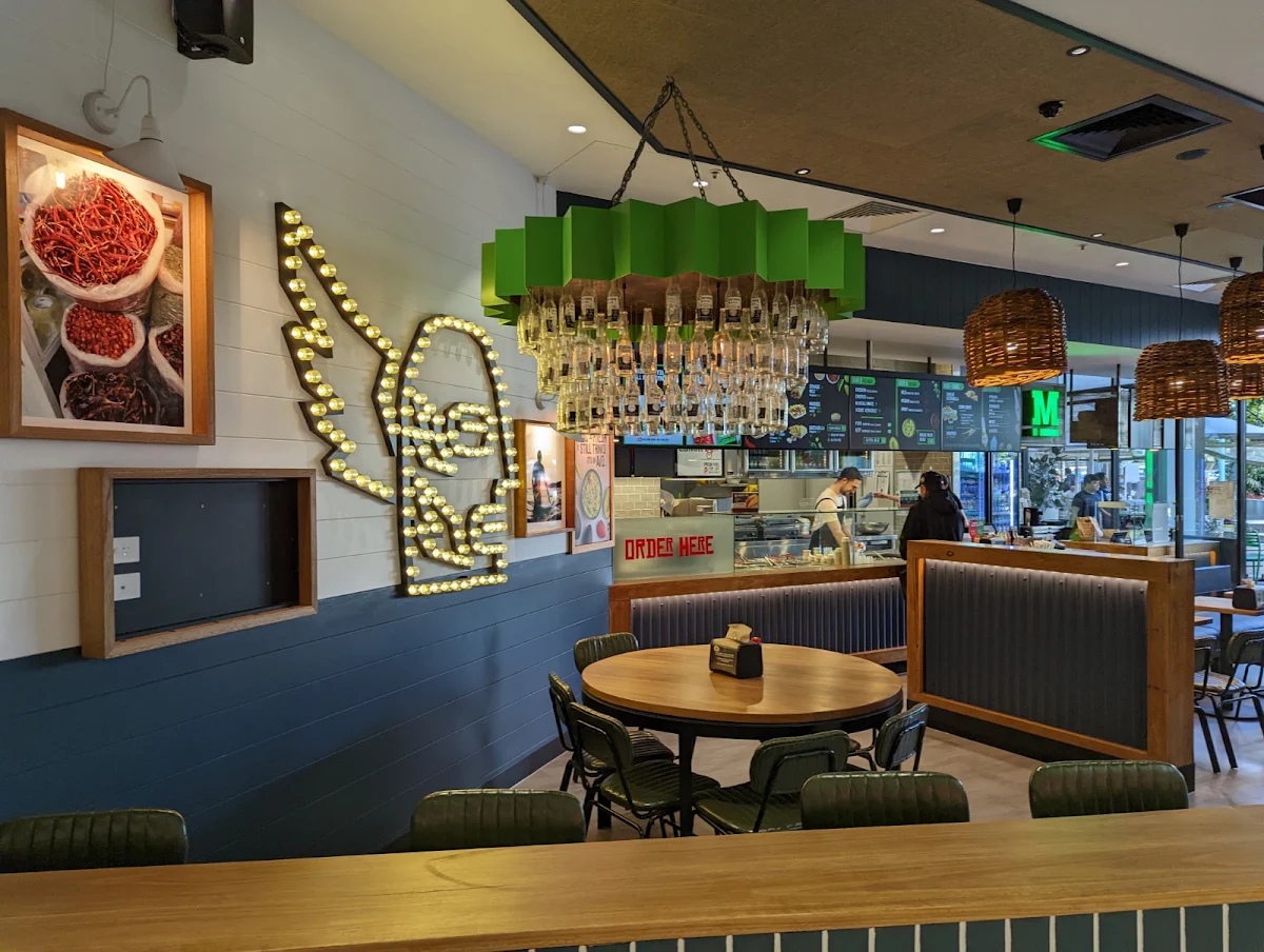 Vibe, Mad Mex Maroubra