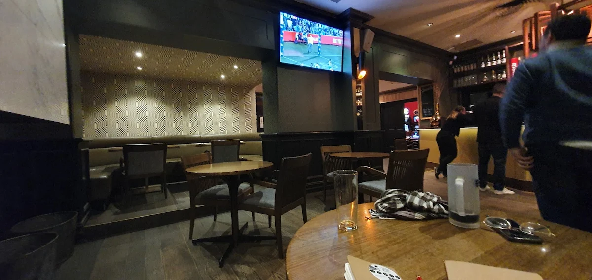 Vibe, Union Hotel - Best Pub in Adelaide CBD