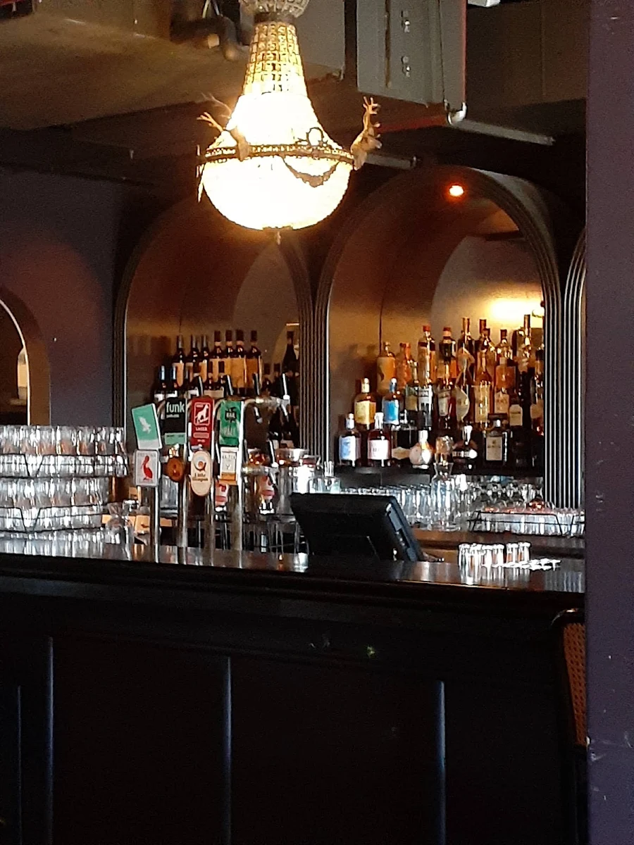 Vibe, The Royal Perth