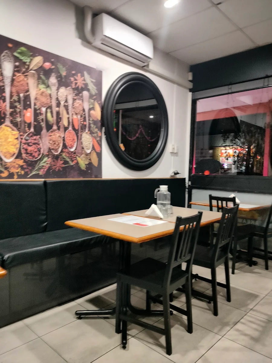 Vibe, Dhillon The Indian Kitchen