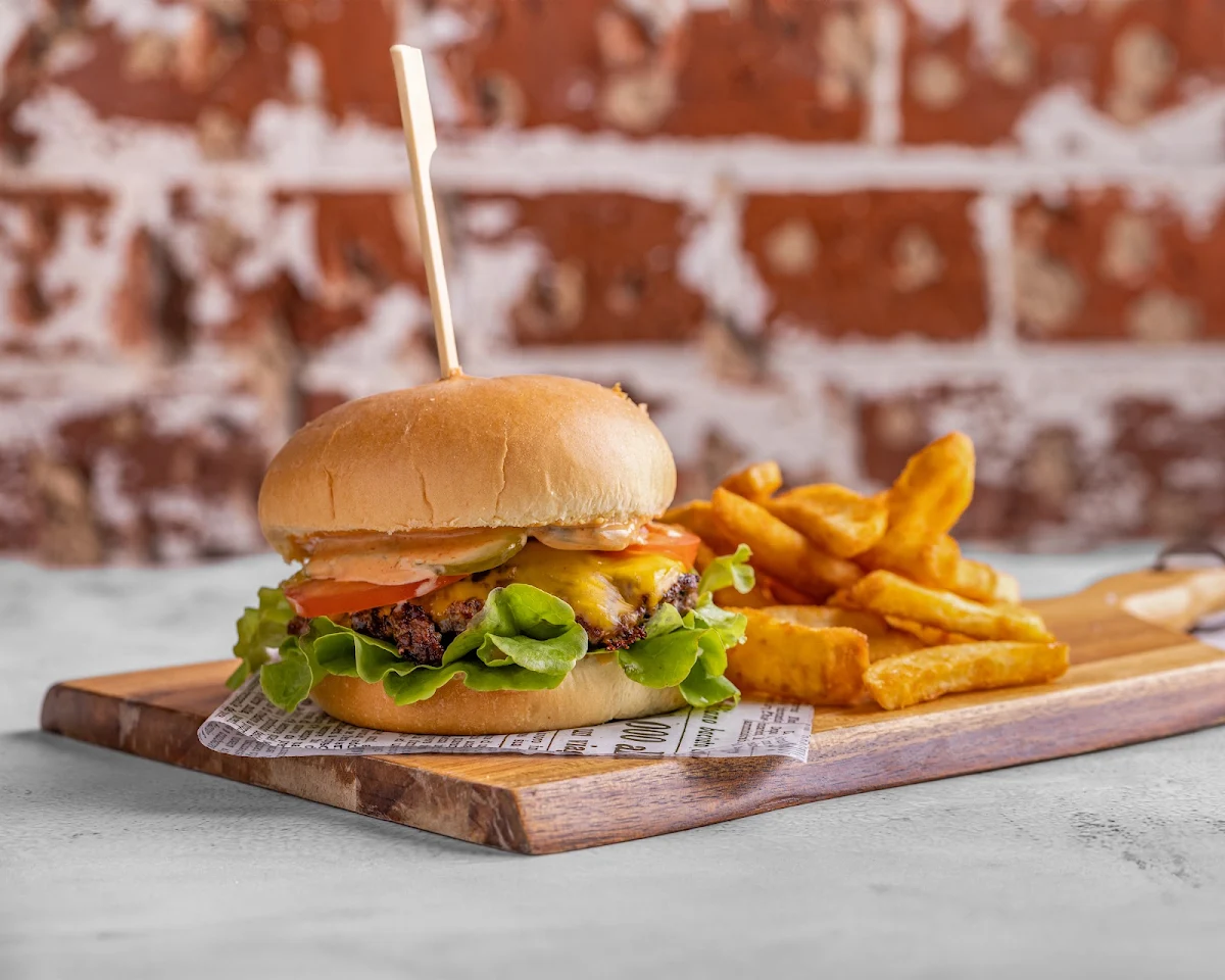 Food & drink, Rouseabout Inverell