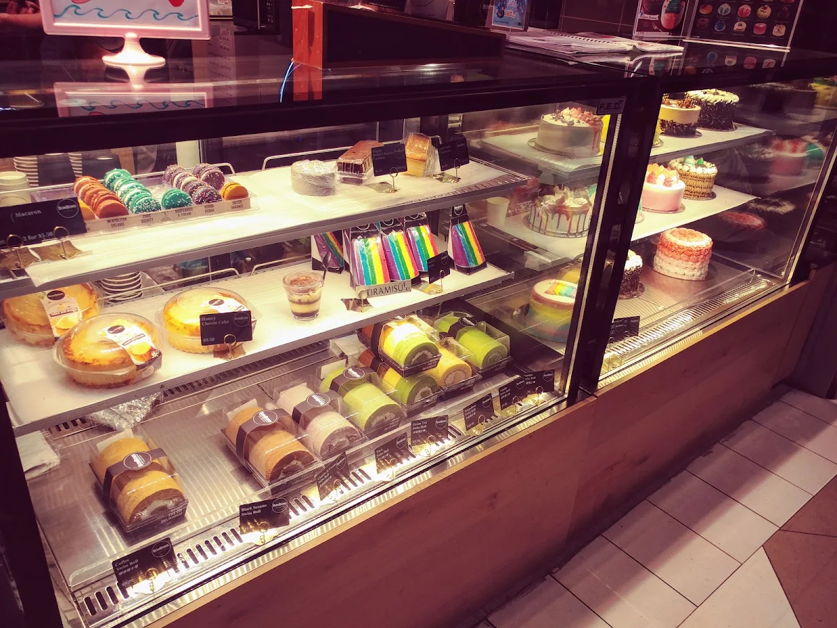 Vibe, Bonbons Bakery Abbotsford
