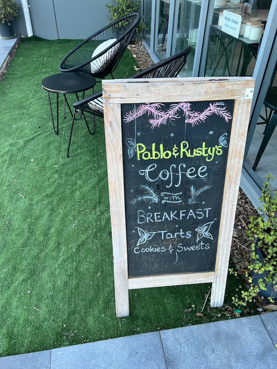 Menu, Hills Cake and Coffee