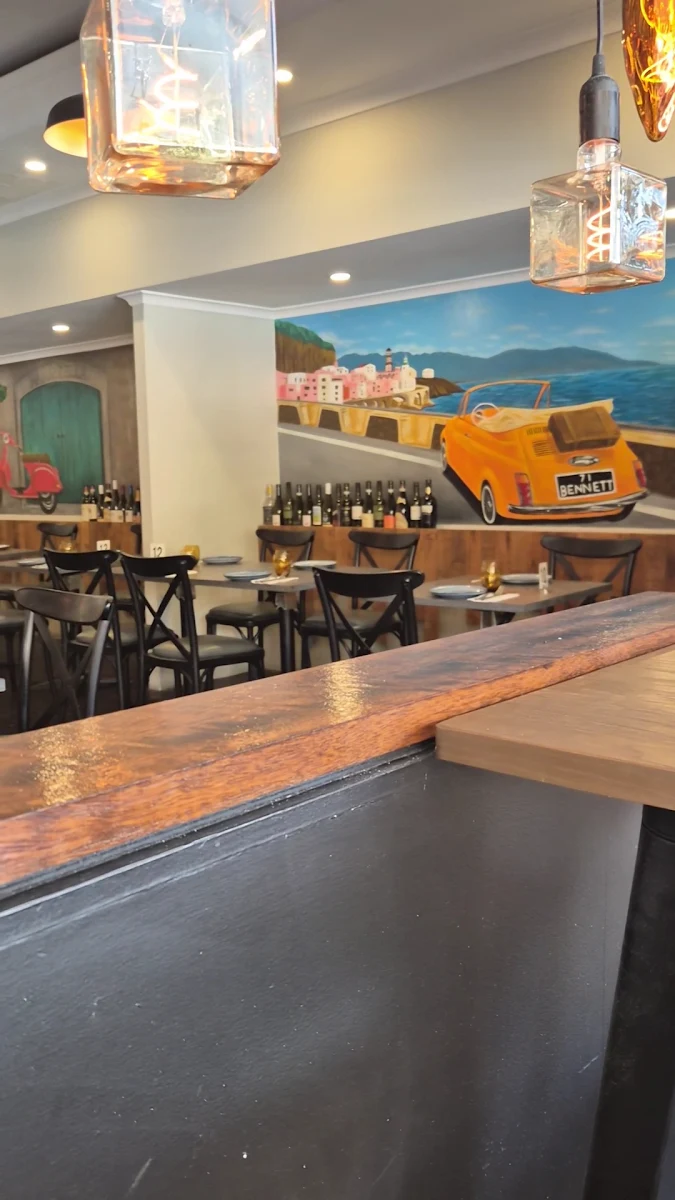 Vibe, Maruzzella Restaurant