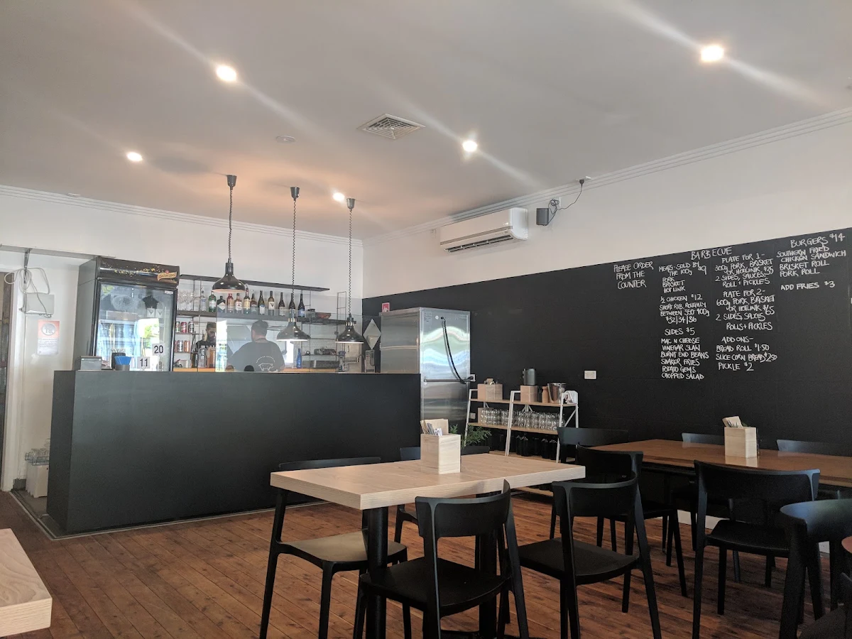 Vibe, 2 Smoking Barrels Barbecue Joint & Food truck