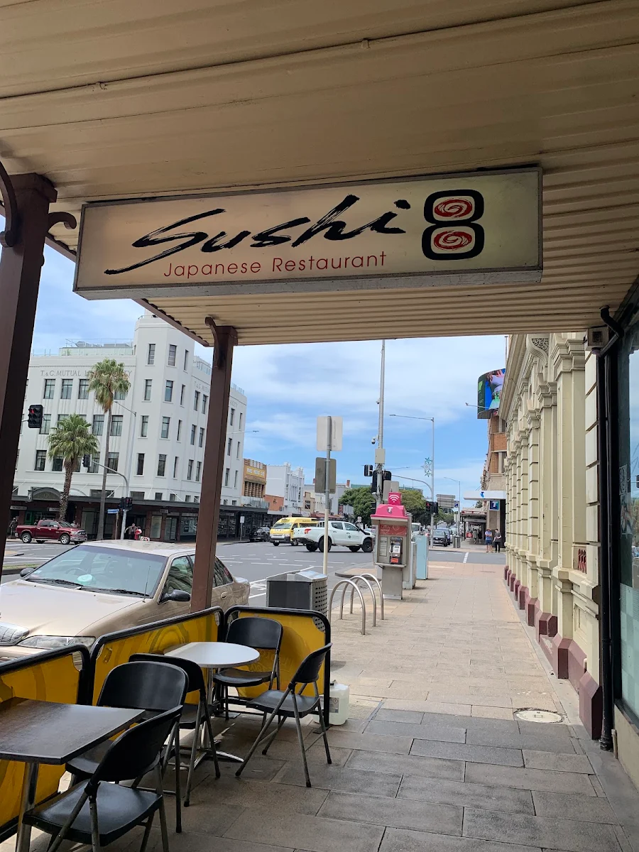Vibe, Sushi 8