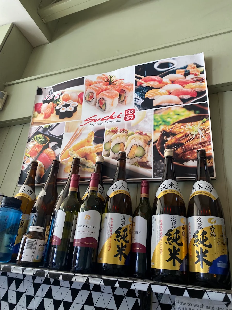 Vibe, Sushi 8
