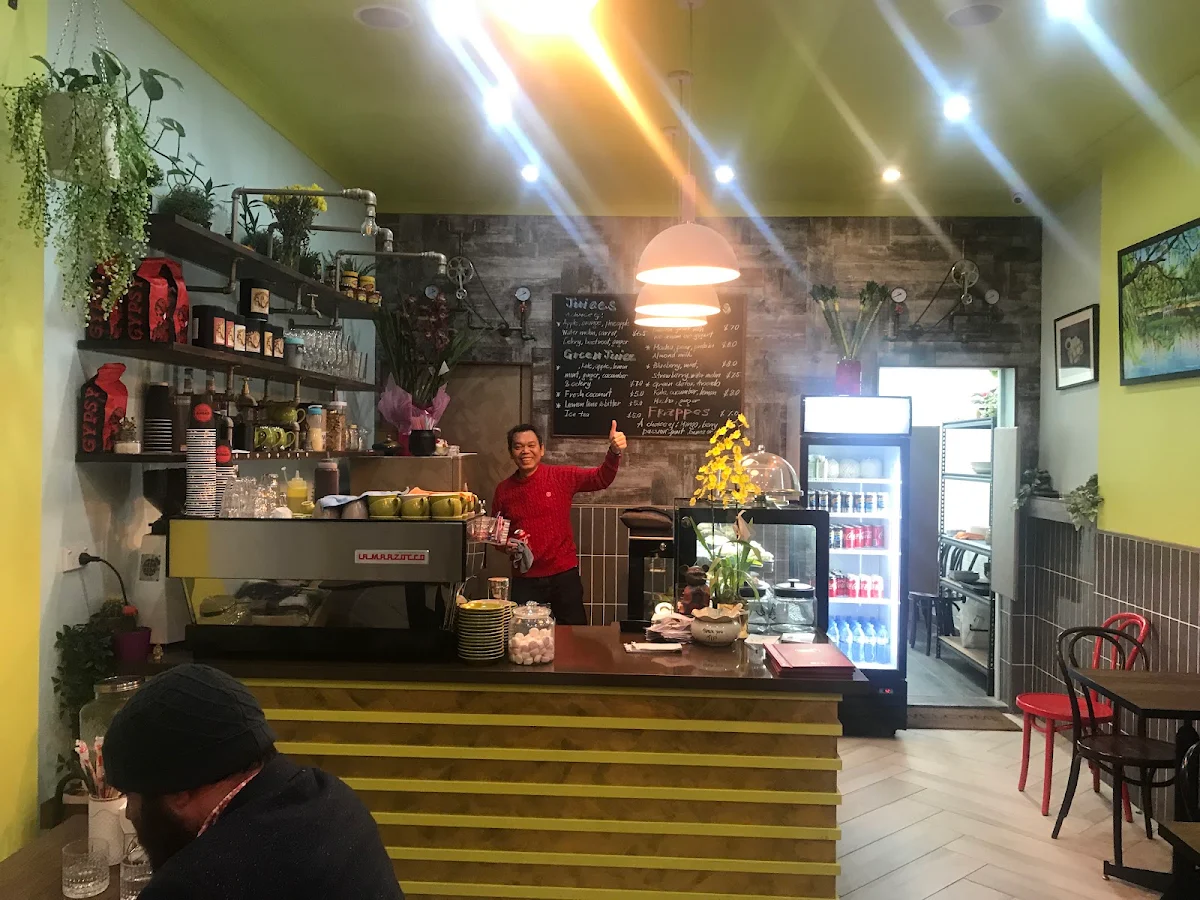 Vibe, Hanoi on King Newtown