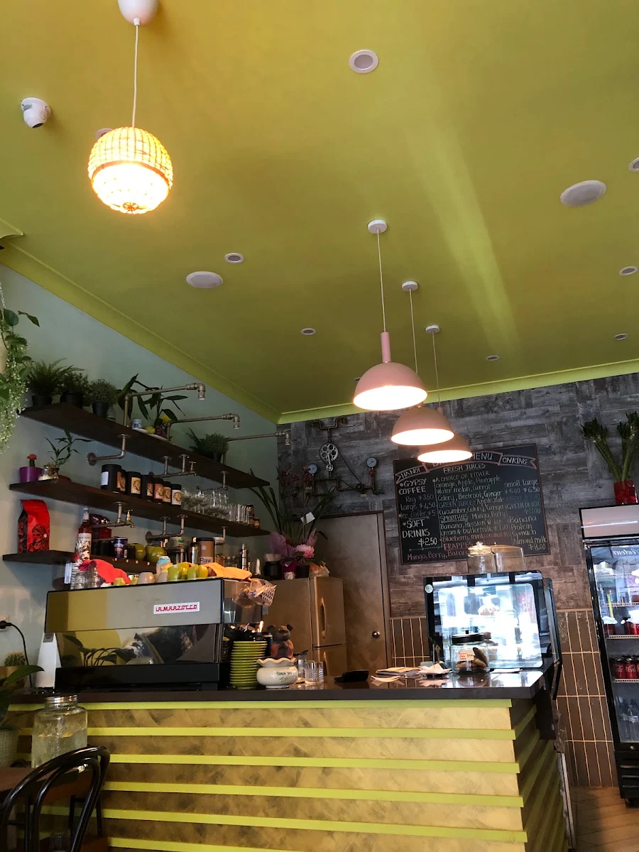 Vibe, Hanoi on King Newtown