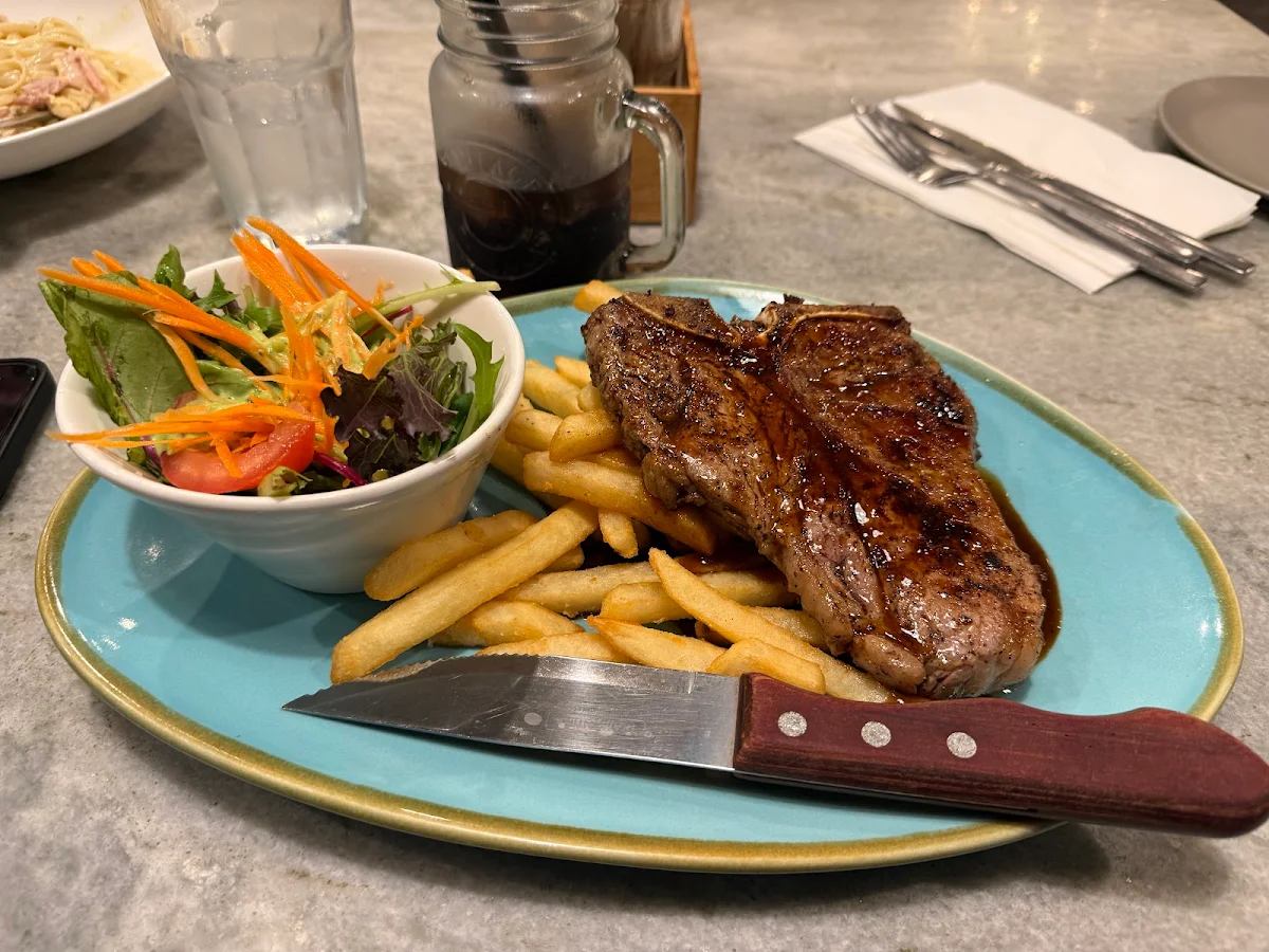 Food & drink, Purple Goat Café