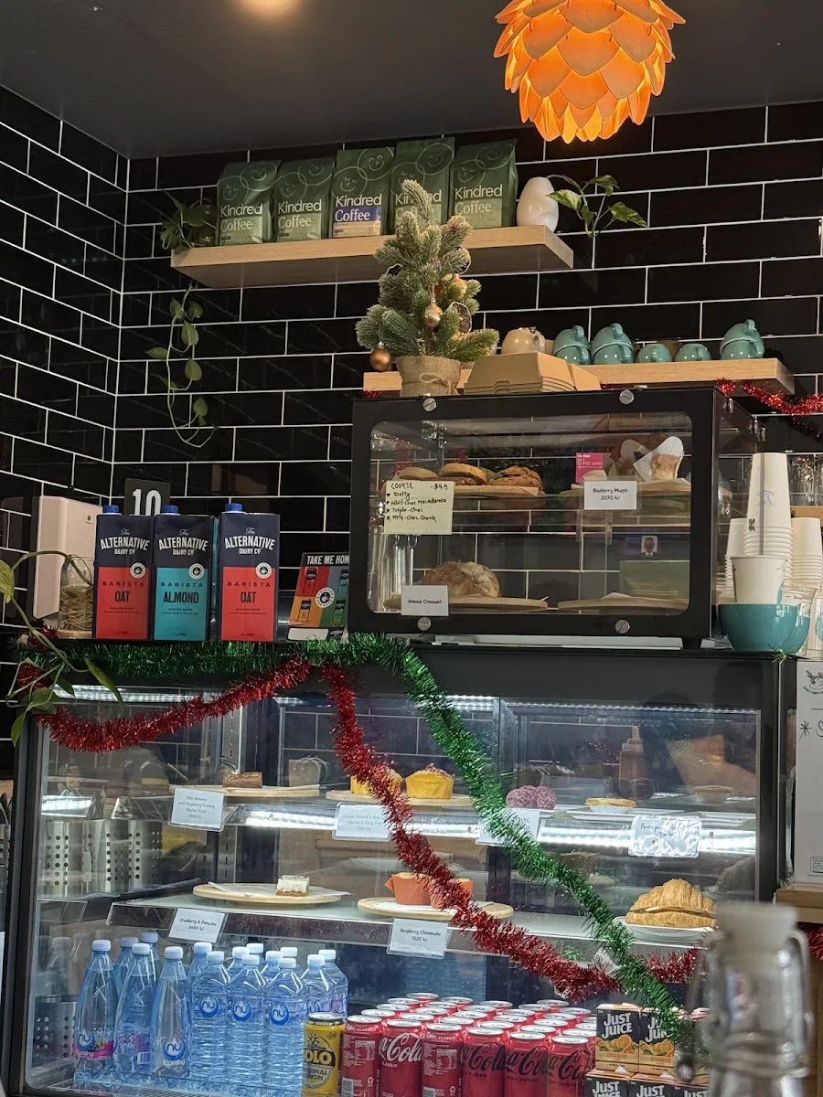 Vibe, Early Bird Eatery & Specialty Coffee