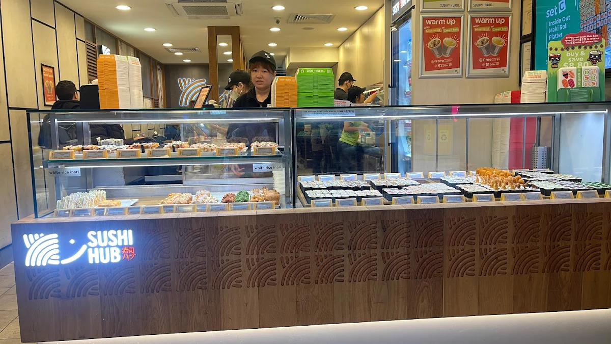 Vibe, Sushi Hub Uptown