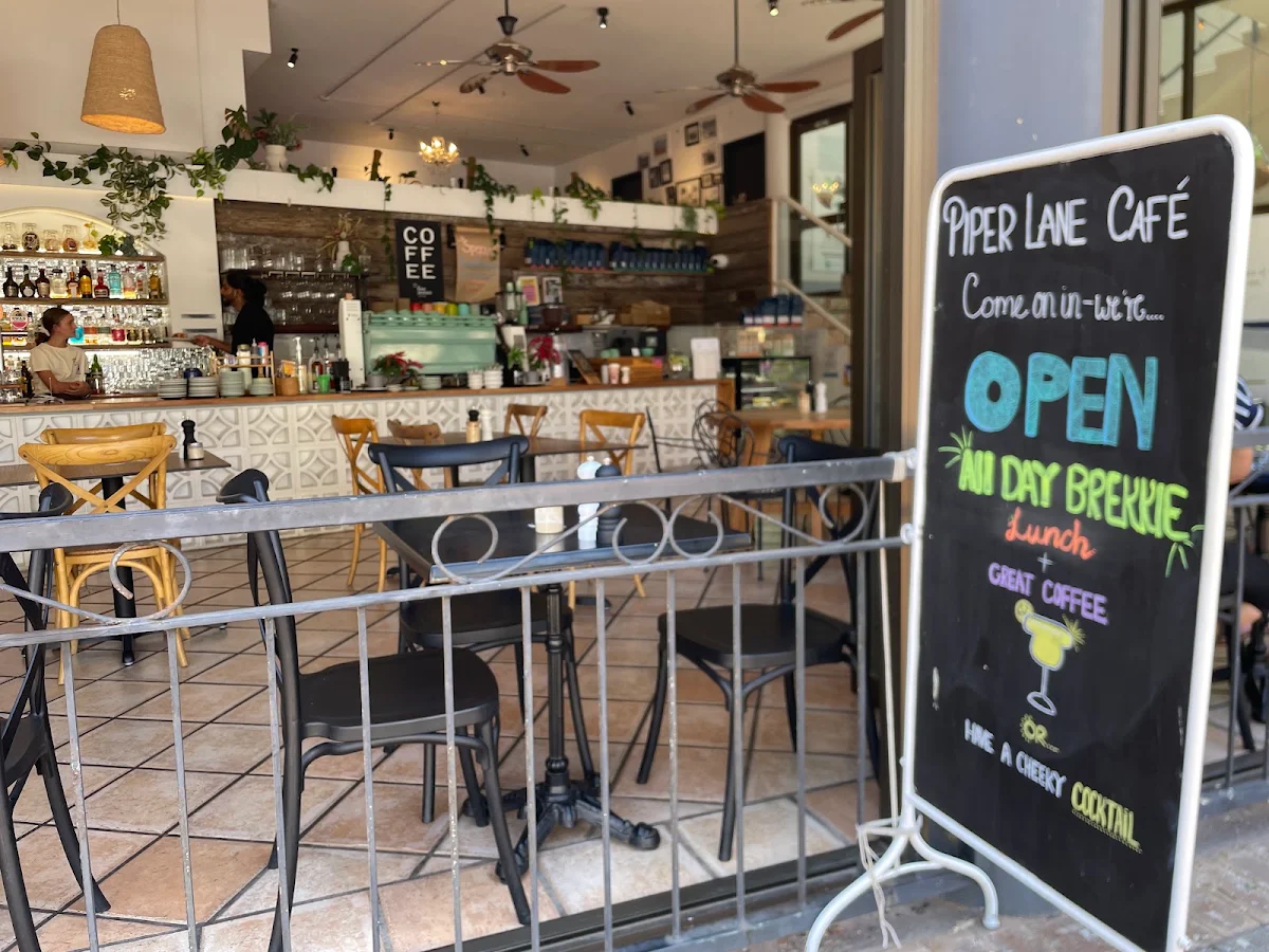 Vibe, Jambinu- Formally Piper Lane Cafe