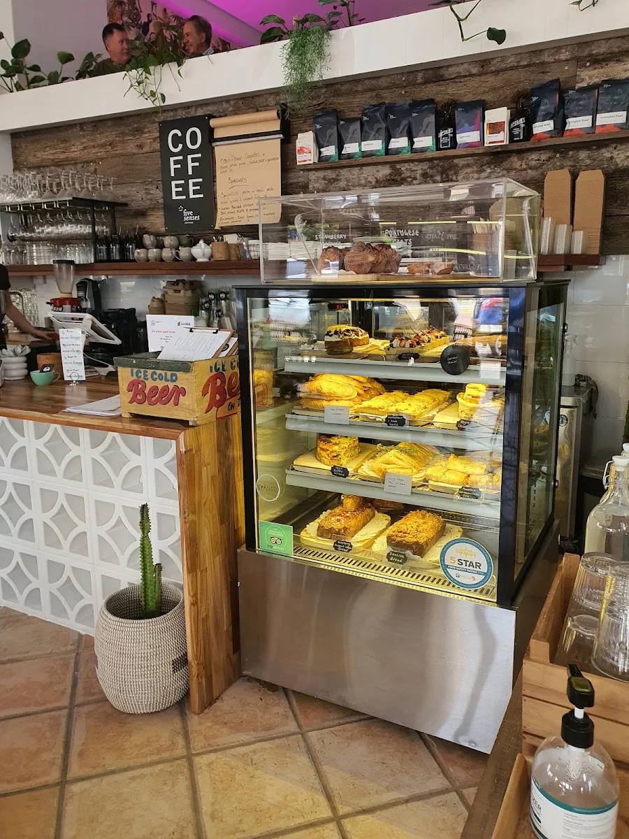 Vibe, Jambinu- Formally Piper Lane Cafe