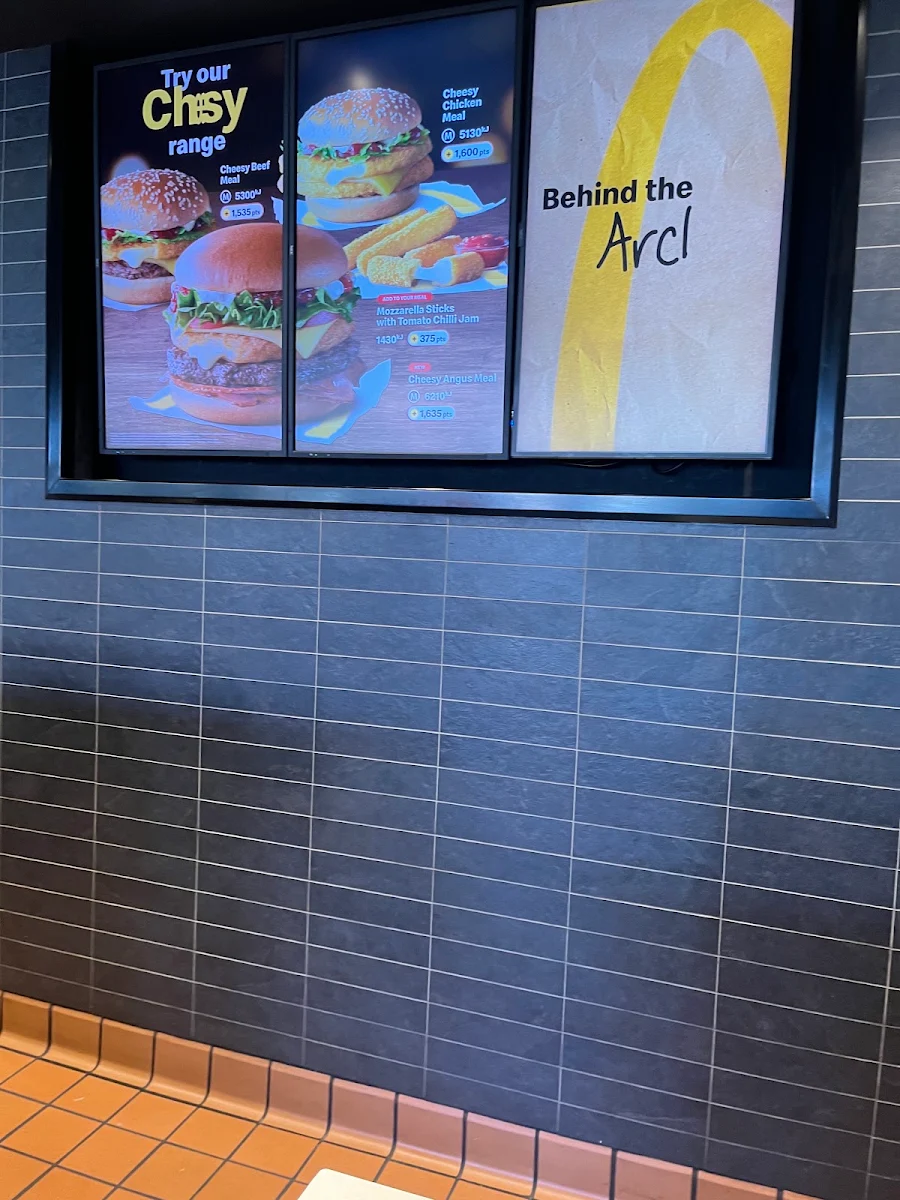 Menu, McDonald's Cambridge Gardens