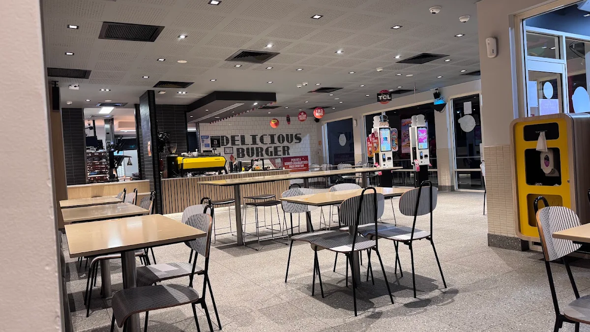 Vibe, McDonald's Cambridge Gardens