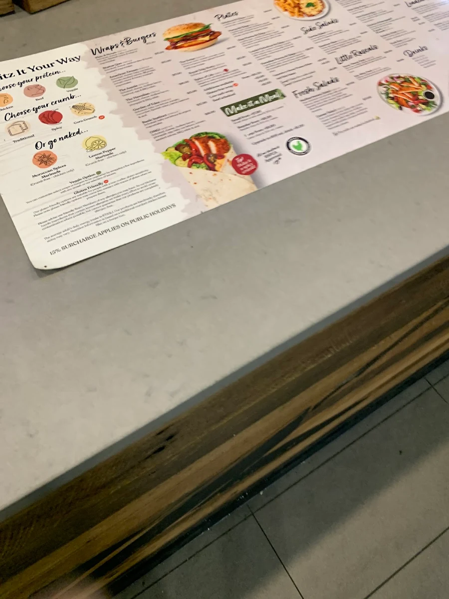 Menu, Schnitz Airport West