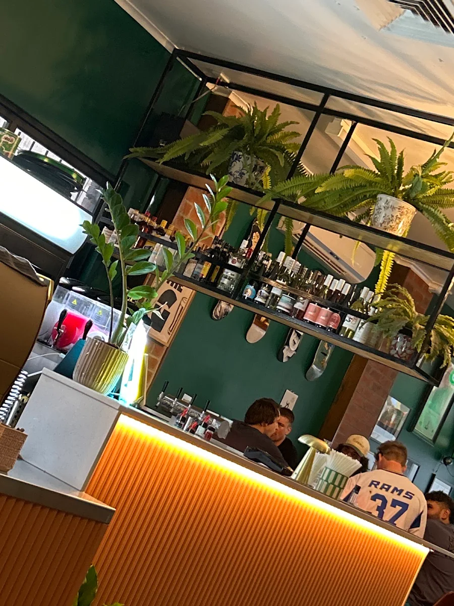 The Laneway Cafe and Bar cover