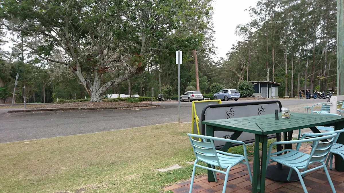 Vibe, The Peachester Cafe Bakery