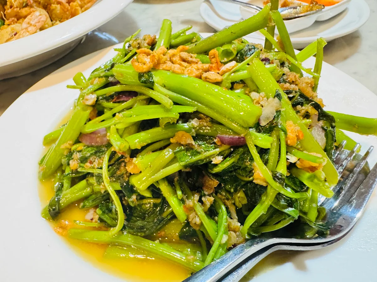 Food & drink, Istana Restaurant