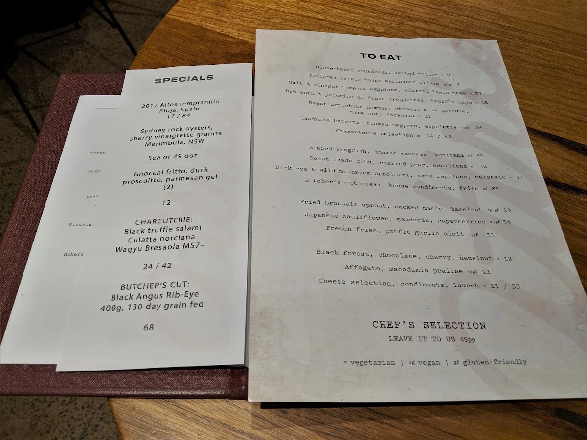 Menu, Attria Wine