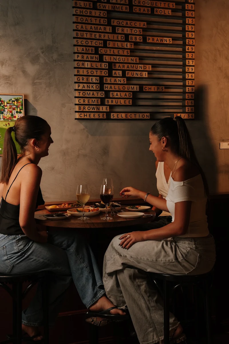 Menu, Attria Wine