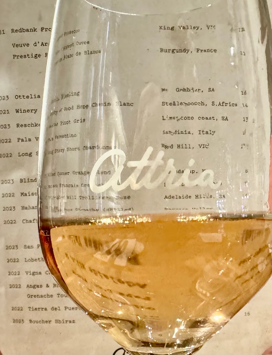 Menu, Attria Wine
