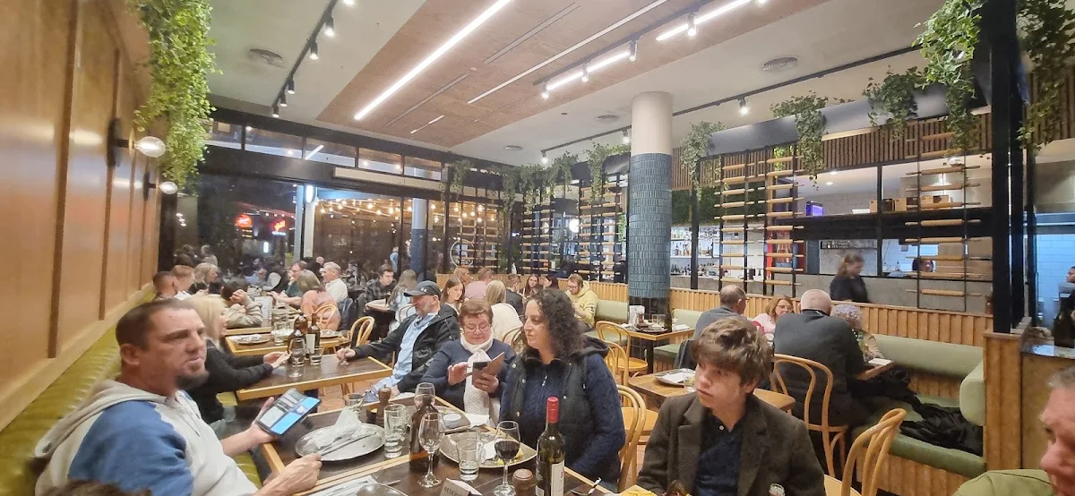 Vibe, Cucina Plenty Valley