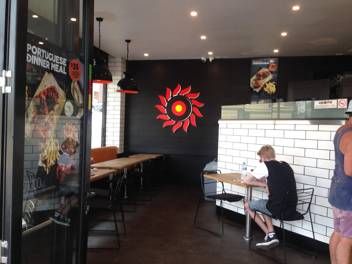 Vibe, Oporto Coogee