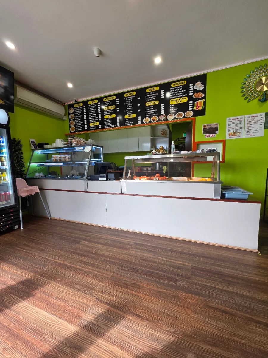 Vibe, Yaarl restaurant