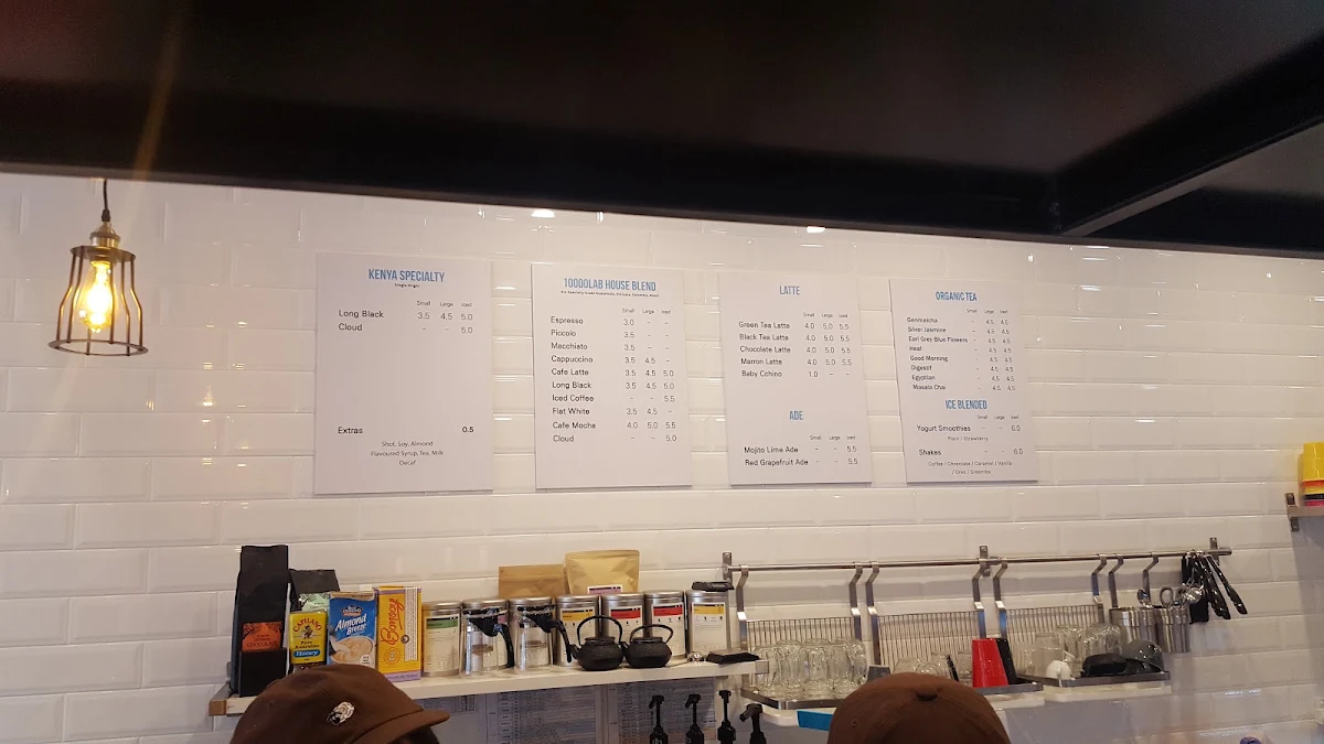 Menu, 10000LAB Eastwood