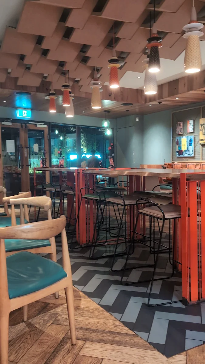 Vibe, Nando's Nedlands