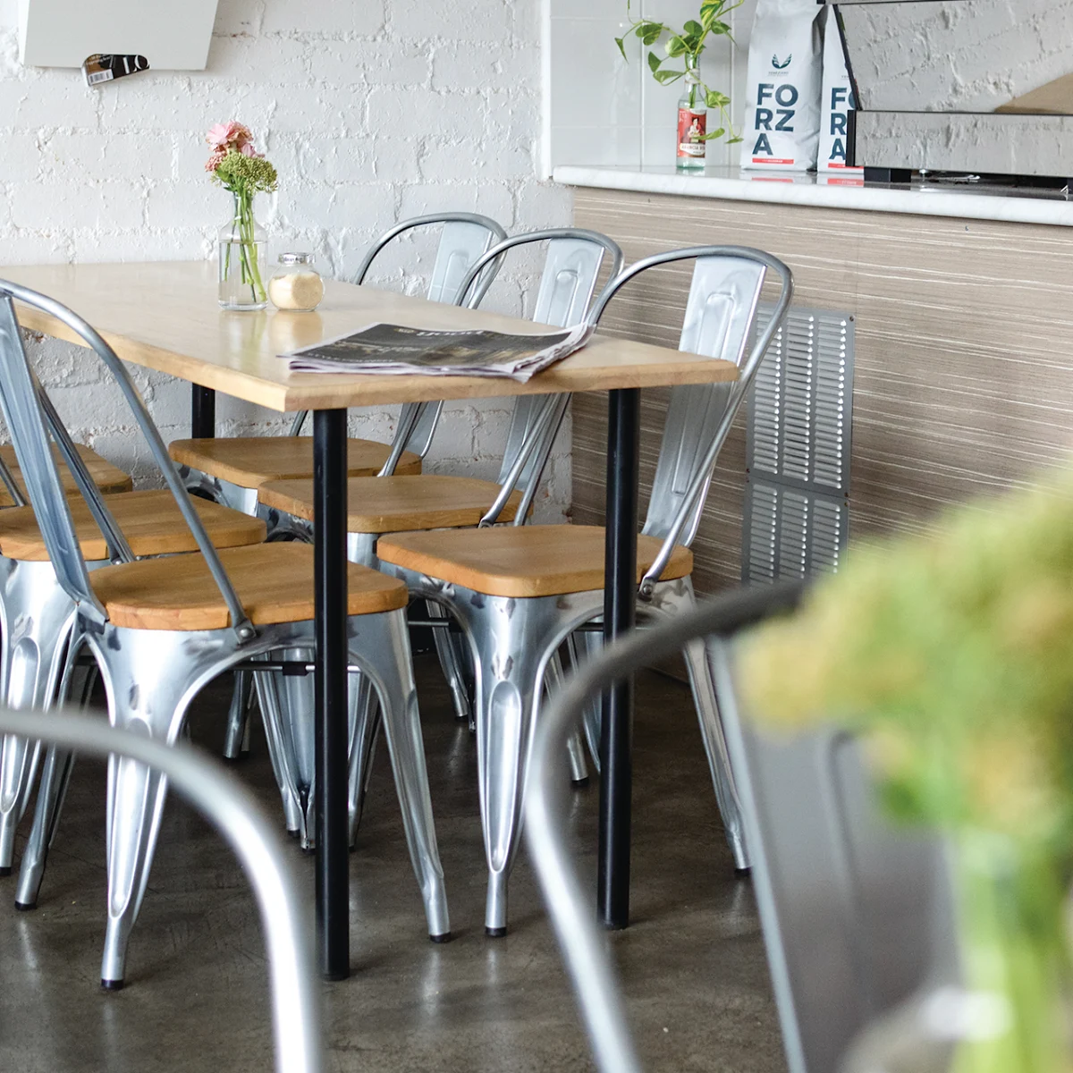 Vibe, Leaf Lane Cafe