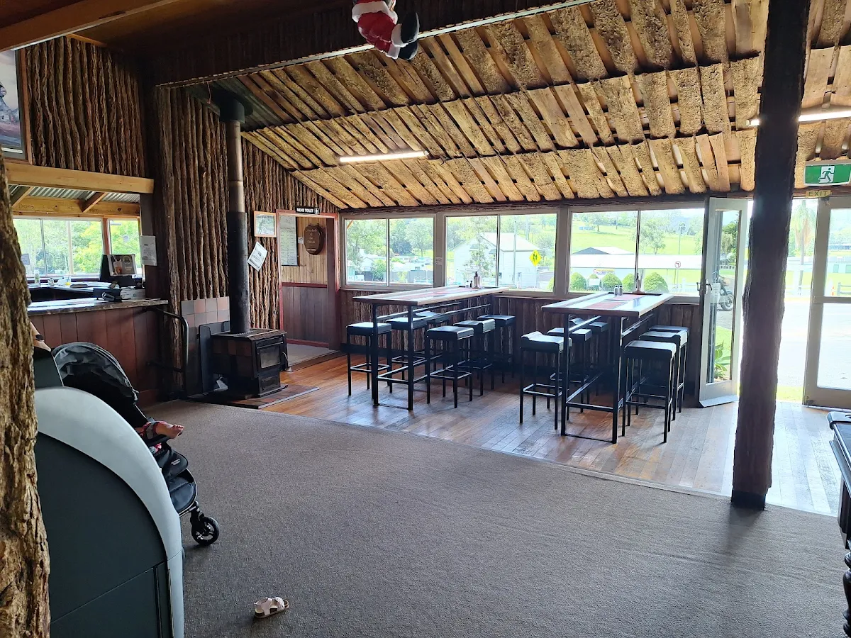 Vibe, Rathdowney Hotel Motel