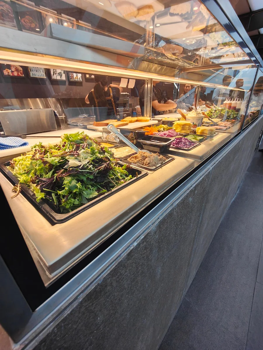 Vibe, Brooklyn Bridge Deli