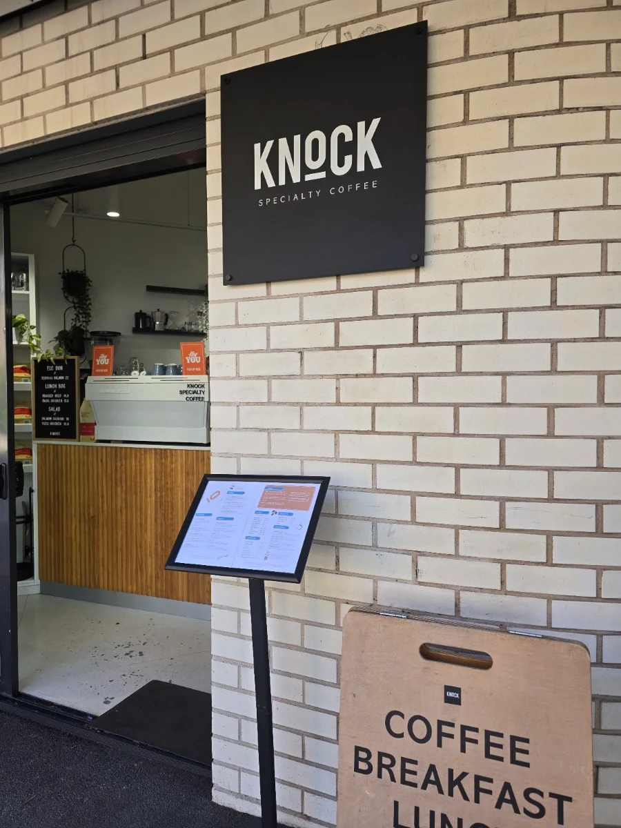Menu, Knock Specialty Coffee