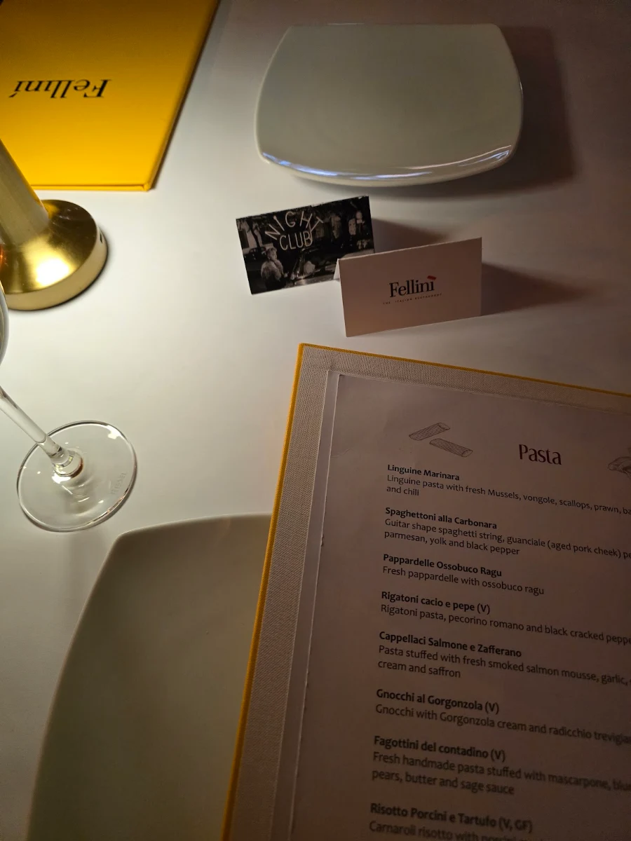 Menu, Fellini Restaurant