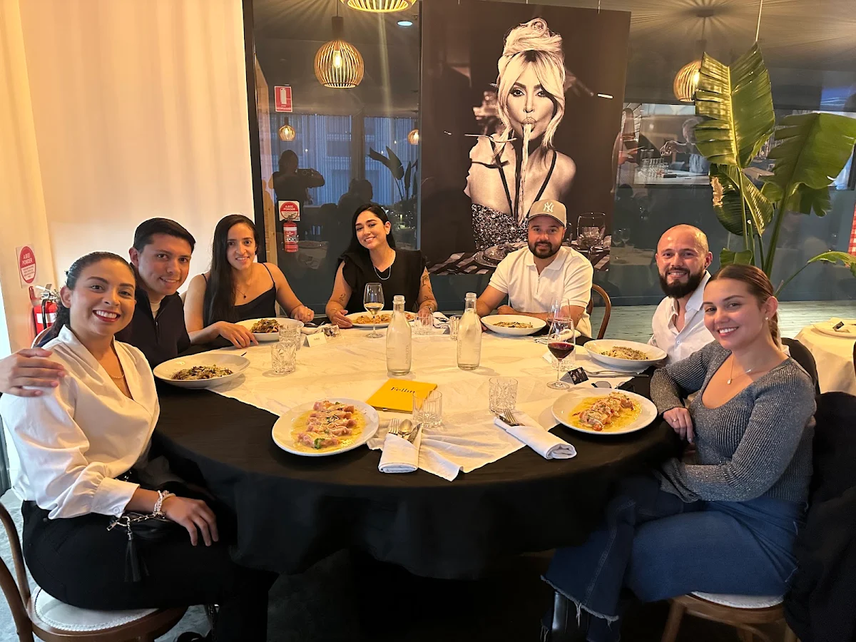 Vibe, Fellini Restaurant