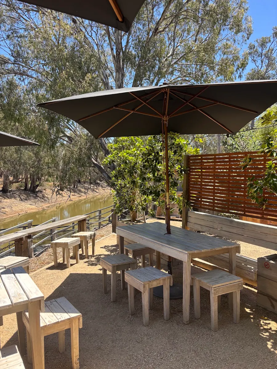 Vibe, The Social Wine Bar