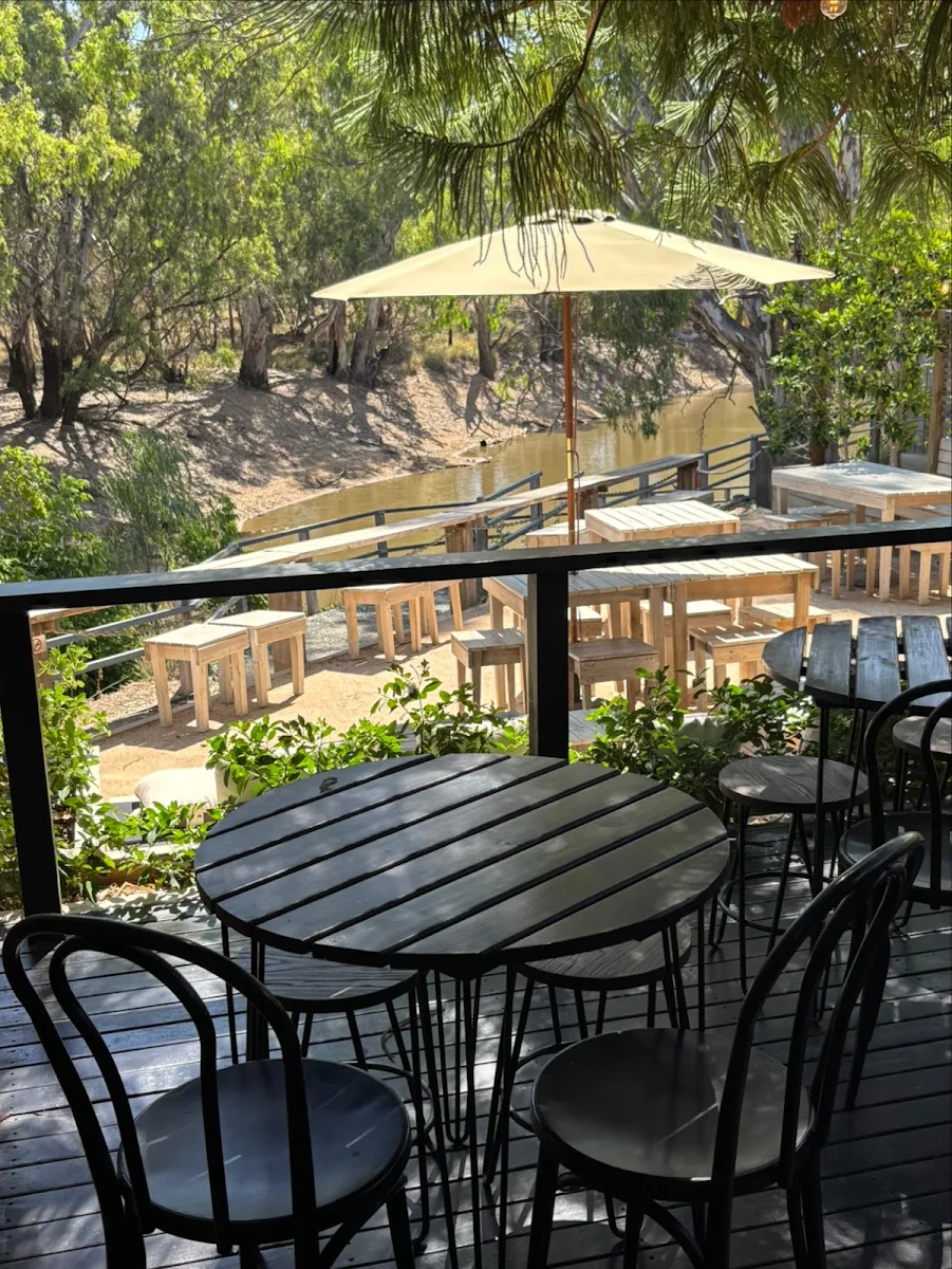 Vibe, The Social Wine Bar