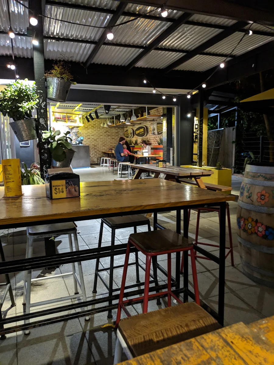 Vibe, Guzman y Gomez - Byron Bay